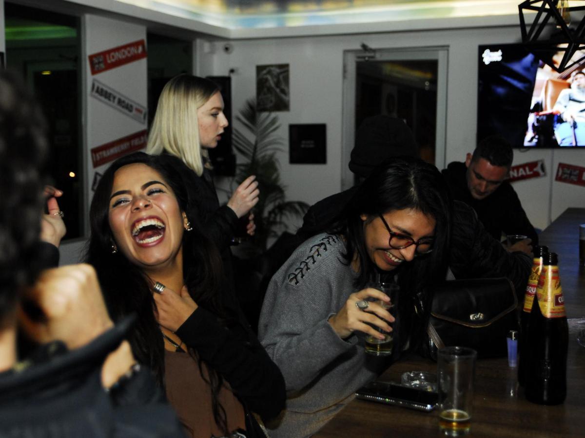 Alpes Lima Kennedy Hostel Εξωτερικό φωτογραφία